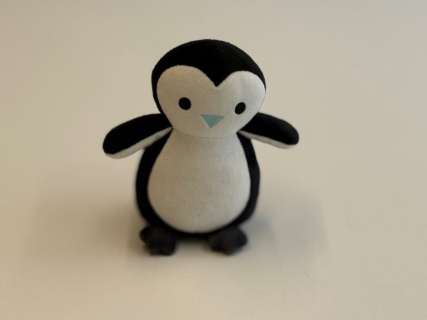 Pontus Penguin Stuffy Plush Toy
