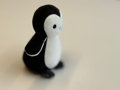 Pontus Penguin Stuffy Plush Toy