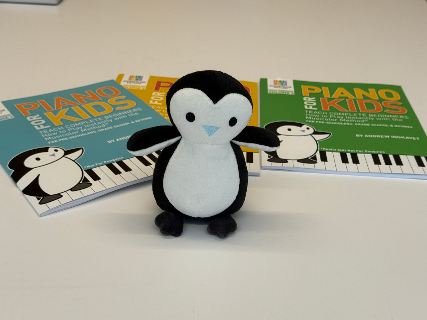 Pontus Penguin Stuffy Plush Toy